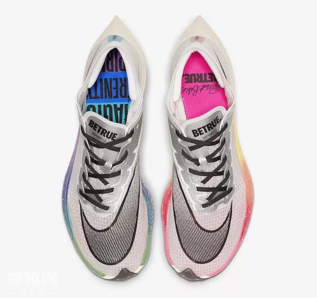 Nike NEXT% 的新配色来了！彩虹色科幻涂装，还是鸳鸯鞋-5.jpg