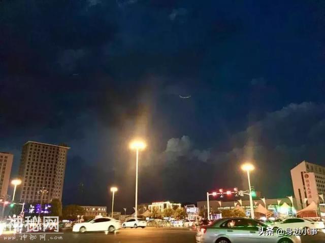 有人在阜阳火车站拍到“UFO”？到底是啥？-1.jpg