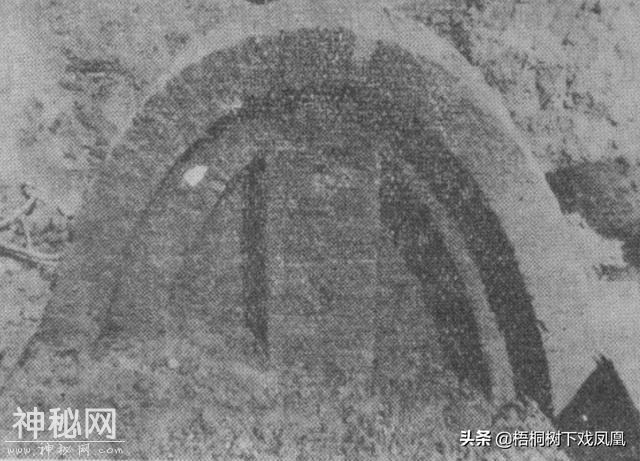 湖北“芈月哥哥葬地”发现古墓，盗洞刚好挖在棺室，出土特别之物-5.jpg