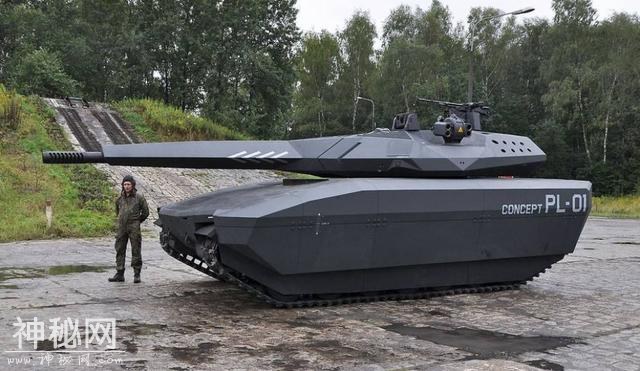 自力更生！东欧小国居然能造三代坦克 外形科幻堪称外星战车-6.jpg