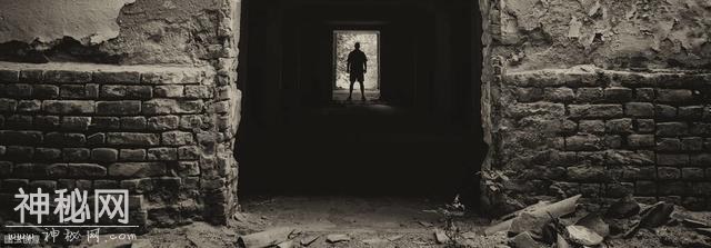 双鱼玉佩之罗布泊，1979年昆仑山事件，这个世界我们根本不了解-2.jpg