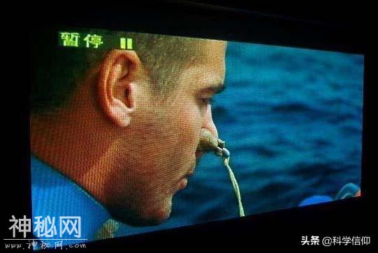 为什么给屏幕拍照总会出现波纹？有办法能让波纹消失掉吗？还真有-2.jpg