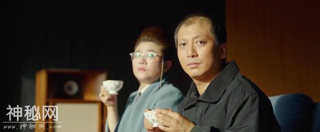 《寄生虫》里关于贫穷的11种描述：贫穷才是最恐怖的鬼故事-3.jpg