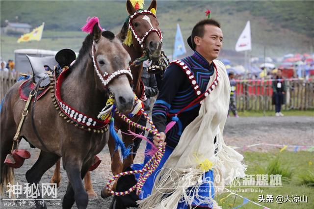 30张图，带你看尽2019昭觉谷克德彝族传统火把节民俗活动-16.jpg