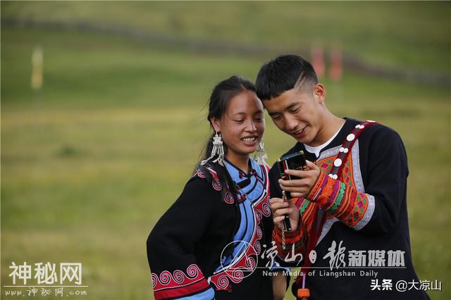 30张图，带你看尽2019昭觉谷克德彝族传统火把节民俗活动-27.jpg