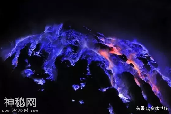 地球上发生的非常罕见自然现象，最后两张图到现在依旧是个谜-1.jpg