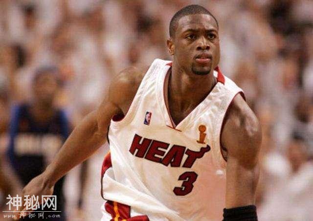 NBA历史最强前5顺位：第5顺位韦德，探花乔丹无悬念，那状元呢？-1.jpg