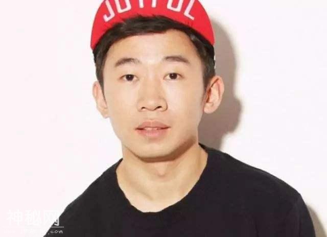 杨迪家的房子也太搞笑了，面积小的可怜，连家具都要买“缩水版”-1.jpg