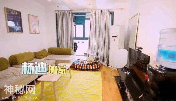 杨迪家的房子也太搞笑了，面积小的可怜，连家具都要买“缩水版”-6.jpg