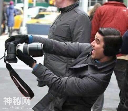 搞笑GIF图：球迷发型，你想要的样子我都有-13.jpg