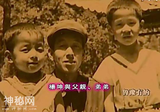 杨坤的嗓音是怎么变成那样的？他成名前经历了什么？-2.jpg