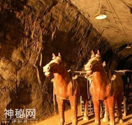河北挖出一古墓 专家看到出土的东西后 当即断定为绝世国宝-2.jpg