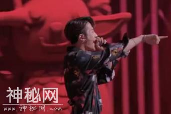 美妆UFO丨想被王嘉尔王一博抱在怀里？他们pick的香水不可错过-9.jpg