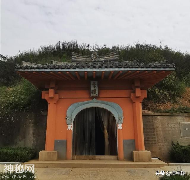 河南人真会玩！多图实拍世界第一座古墓主题博物馆，网友：刺激-7.jpg
