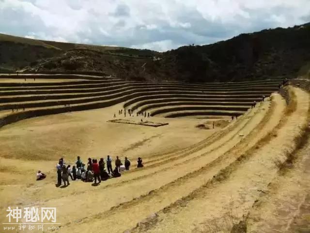 被怀疑是外星人的降落基地，这个宛如仙境的地方一直是个迷-14.jpg
