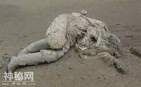 罗布泊最不可思议的秘事：至今无人解开-3.jpg