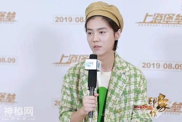 硬汉鹿晗肉搏外星人！《上海堡垒》的上限，10个亿不过分-8.jpg