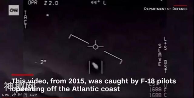 有图有真相：UFO再现，外星人巡游，特朗普大惊失色-2.jpg