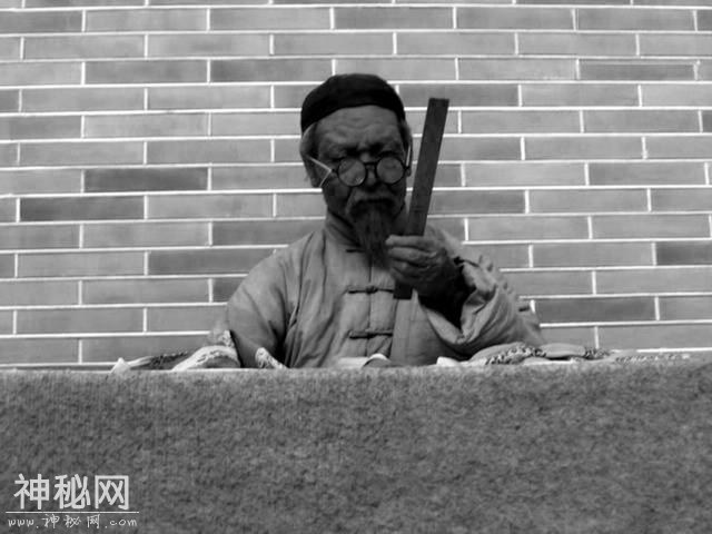 你可还记得当年街头巷尾的那些老行当（记录历史的老照片）-16.jpg