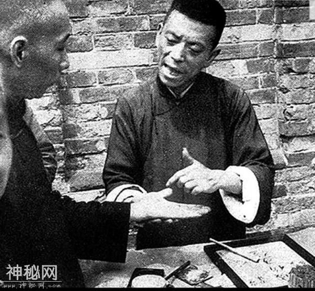 你可还记得当年街头巷尾的那些老行当（记录历史的老照片）-66.jpg