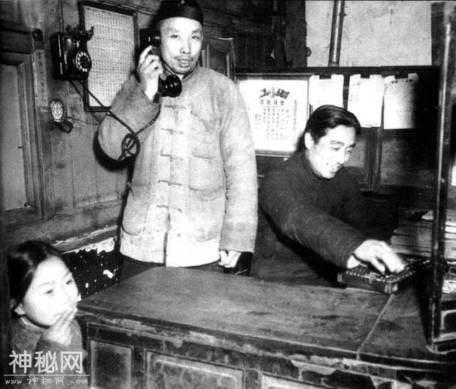 你可还记得当年街头巷尾的那些老行当（记录历史的老照片）-80.jpg
