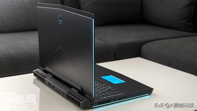 外星人 Alienware 17 R5：超级能打，最好看的性能怪兽-2.jpg