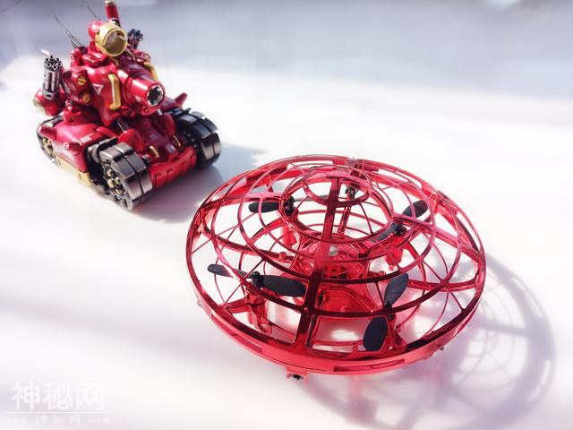 原来专注力还可以这么培养，试试UDrone意念UFO解锁新技能-1.jpg