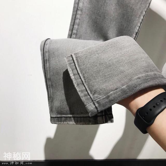 2019最火“烟灰色”四季牛仔裤出炉！车工走线，线条都极其高端-4.jpg