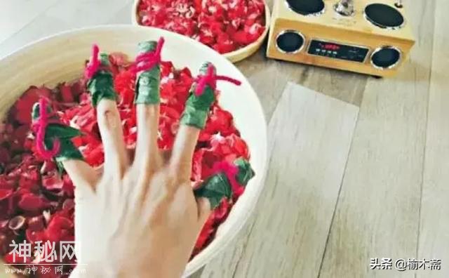 七夕习俗：古人不但凄美浪漫，还晒书晒裤，甚至晒肚-10.jpg