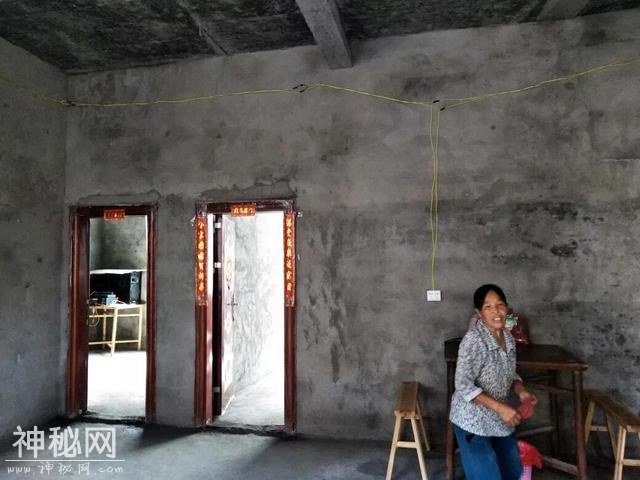 对有地质隐患的地方，一定要做好群众安全转移工作︱委员扶贫日记系列-5.jpg