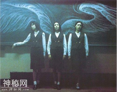 洪荒之力，中元节在家看恐怖片 | 盘点引爆口碑的各国恐怖片-3.jpg
