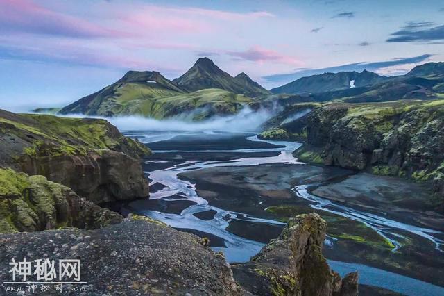 星球 · 周末 | 冰岛：北纬64度的冰与火之光-5.jpg