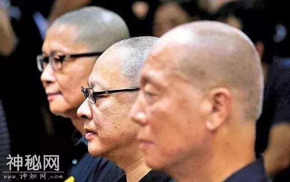 乱港派头目严禁子女上街，“炮灰崽”暴徒是怎么形成的-1.jpg