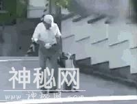 笑话十则 7月28日-6.jpg