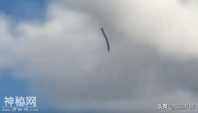 继中美之后，韩国上空也出现UFO，是神秘力量，还是秘密武器？-3.jpg