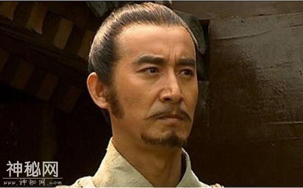 盗墓贼挖出战国竹简，上面文字令人震撼，为何学者却要求禁毁？-4.jpg