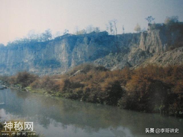 村民平整土地发现古墓，出土了500多件文物，专家：鱼国重现天日-1.jpg