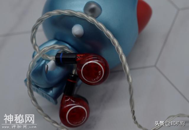 K3003之后圈铁新巅峰？新思维老调音HiFi圈入门耳机ufo-111简评-15.jpg