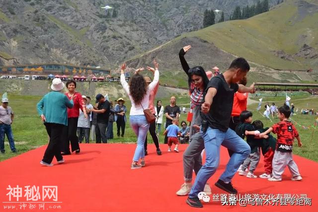 不虚此行！乌鲁木齐县天山大峡谷除了美景  文化民俗活动精彩纷呈-6.jpg
