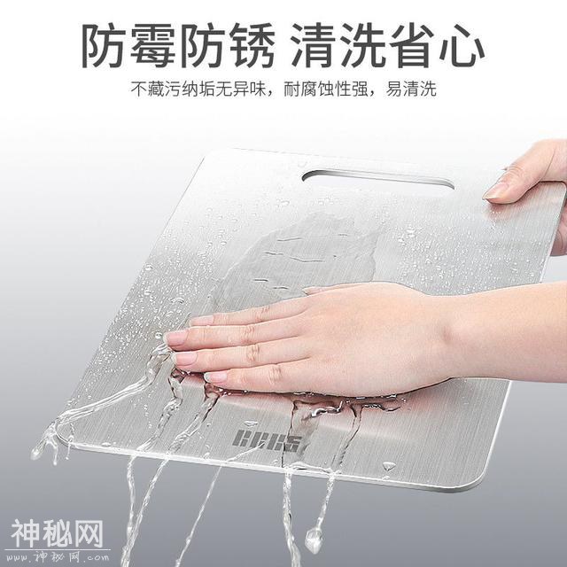 你吃进去每一口菜，都混着2亿多的细菌！这样的砧板你还敢用吗？-32.jpg