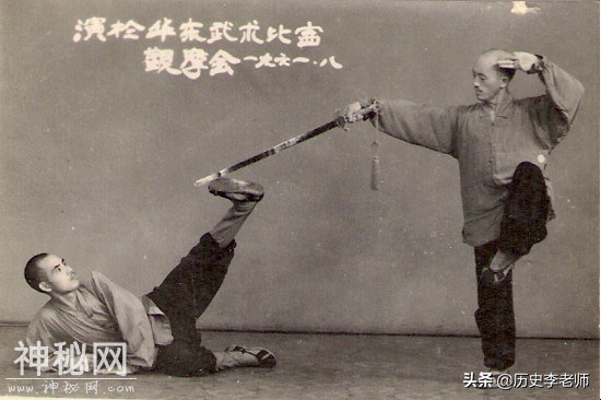 海灯法师老照片：曾任侦察兵武术总教头，77岁还能施展二指禅绝技-2.jpg