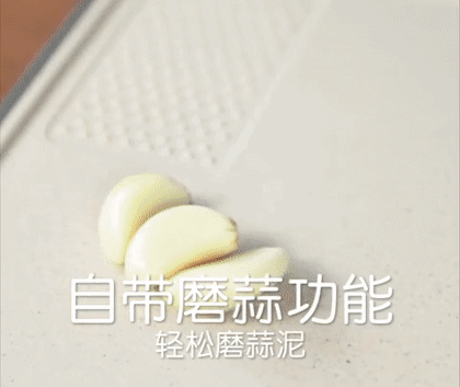 2亿细菌藏身菜板，脏的难以想象！99%抗菌的变态菜板，不发霉，磨刀磨蒜样样能行-29.jpg