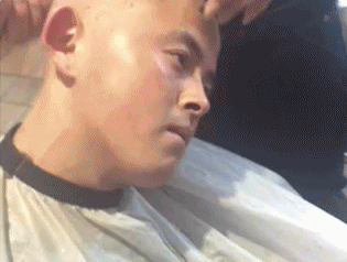 搞笑段子：小白！你是要等到被臭死才会跑是不是-11.jpg