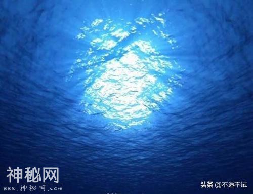 海底1万米传来诡异叫声，疑存在未知生物，科学家探测到可怕现象-1.jpg