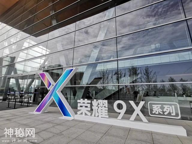 价格很荣耀！测9XPro，弹出屏太给力-1.jpg