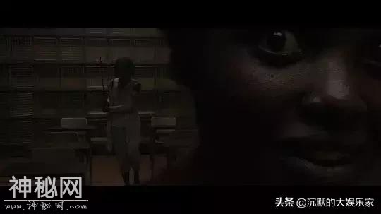 10部小成本恐怖片：这几个没钱的导演，换了一种方式吓人-33.jpg