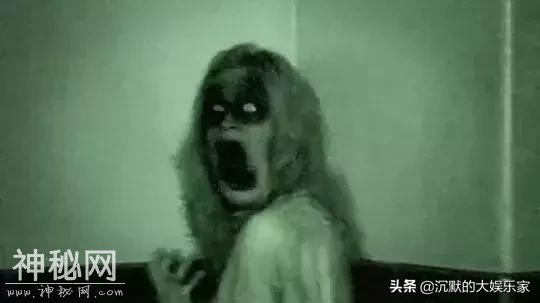 10部小成本恐怖片：这几个没钱的导演，换了一种方式吓人-42.jpg