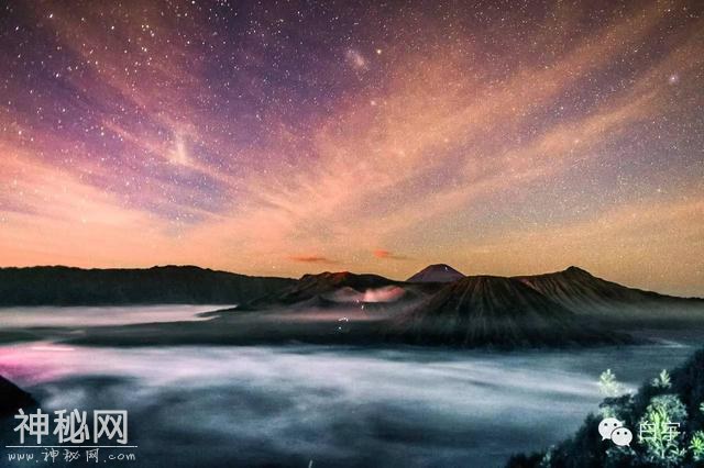 恒星的燃烧+行星的燃烧，在印尼邂逅这个星球最不可思议的奇观-12.jpg