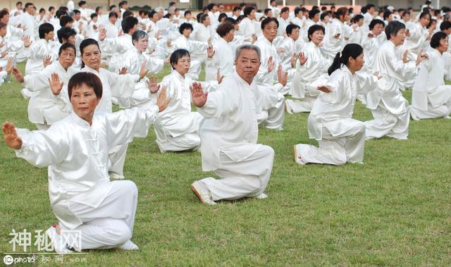 让人闻之色变的癌症，只是慢性病，牢记10要诀，与癌“和平相处”-4.jpg