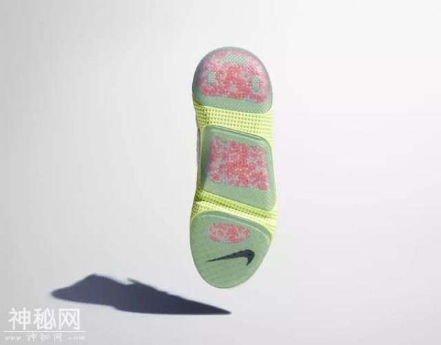 Nike 版的 Boost？全新缓震材料加持 鞋底塞的是“胶囊颗粒”吗-17.jpg